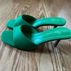 Shoe Land Deverena Low Stiletto Heel Mule Slides - NEW